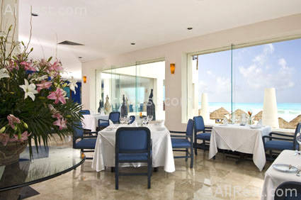Grand Oasis Cancun 13